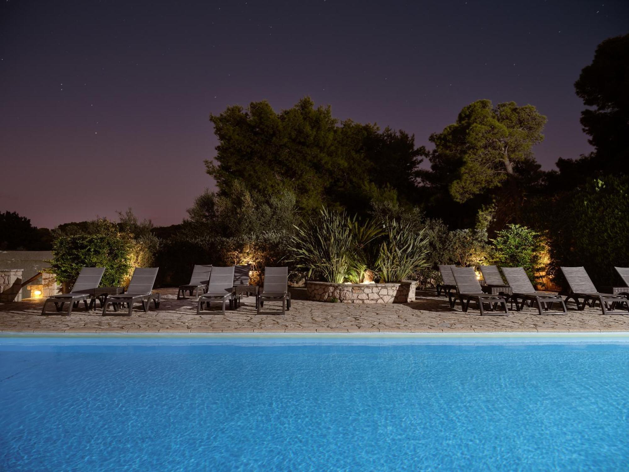 Vasilikí Aquarius Hotel מראה חיצוני תמונה