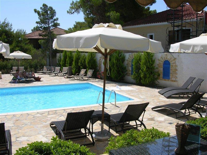 Vasilikí Aquarius Hotel מראה חיצוני תמונה