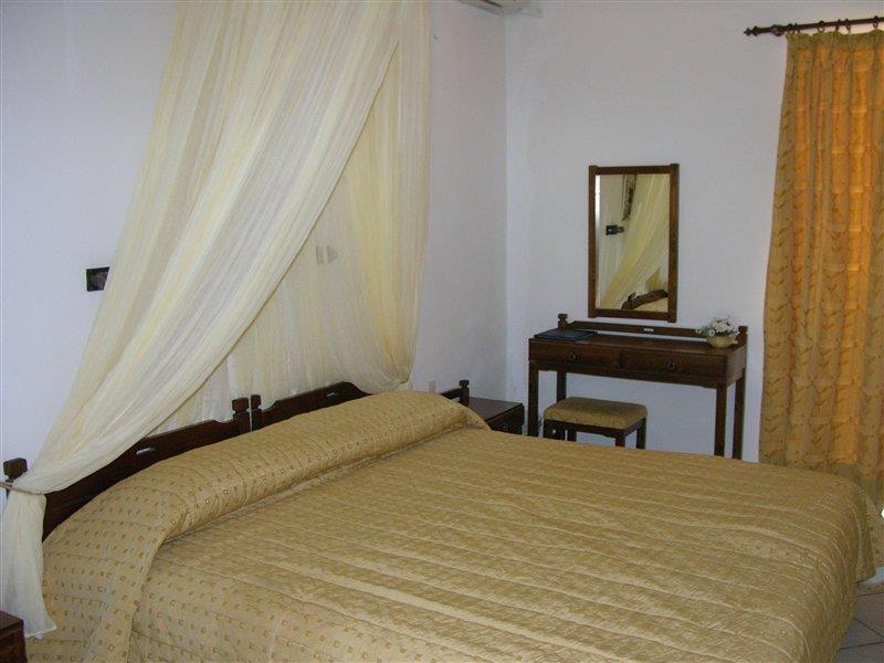 Vasilikí Aquarius Hotel מראה חיצוני תמונה