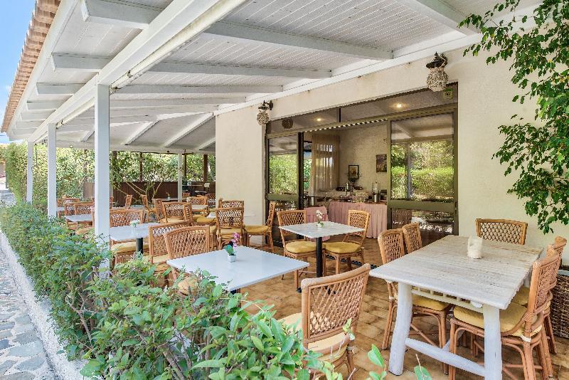 Vasilikí Aquarius Hotel מראה חיצוני תמונה