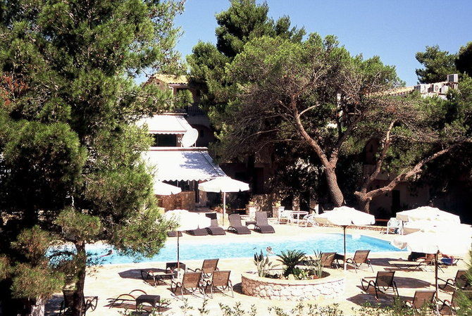 Vasilikí Aquarius Hotel מראה חיצוני תמונה